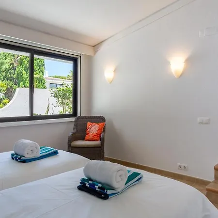 Victory Village Quinta Do - Spacious 2 Bed / 3 Bath Apartament Almancil