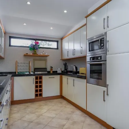 Апартаменты Victory Village Quinta Do - Spacious 2 Bed / 3 Bath